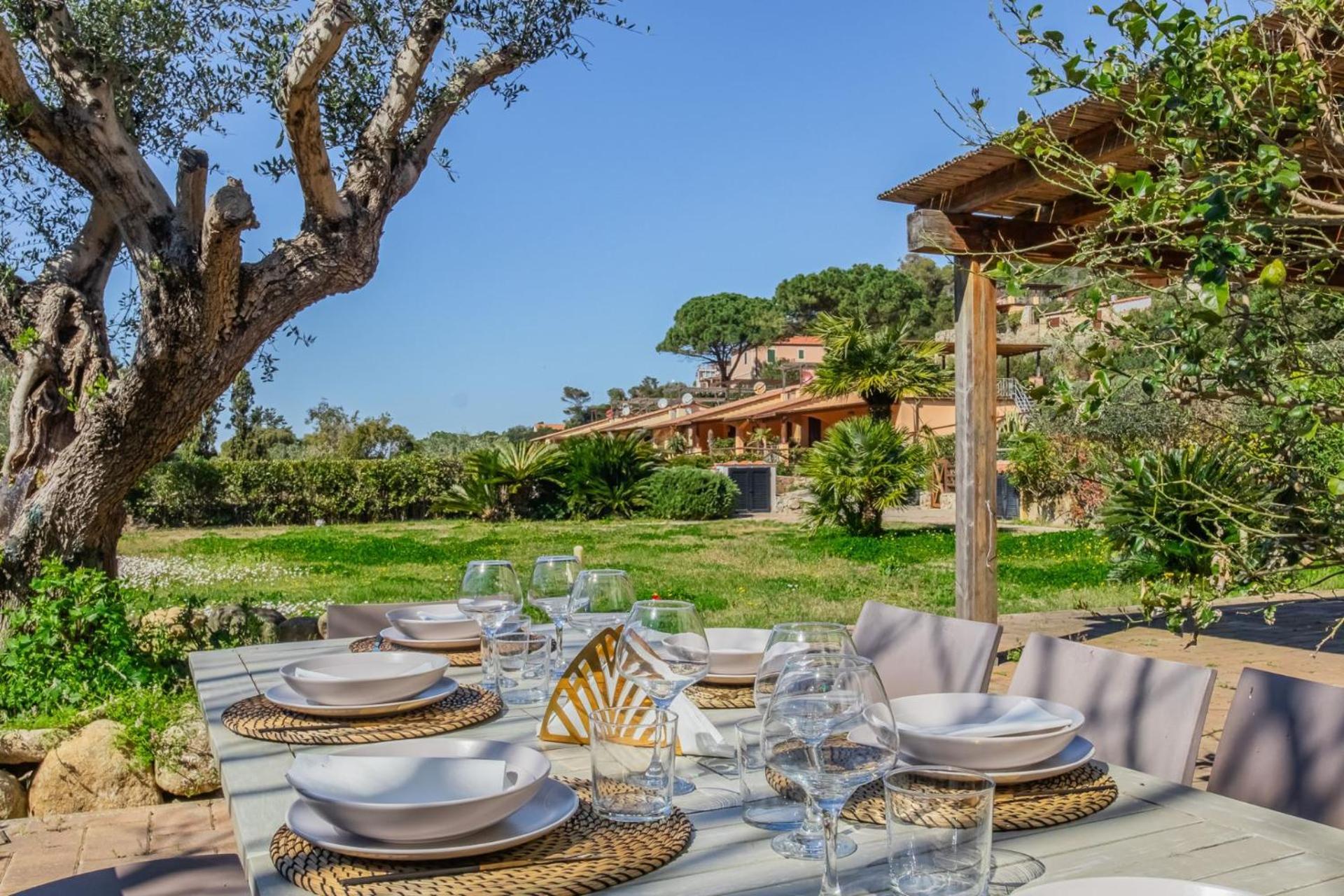 Villa Acquasalata Nisporto Esterno foto